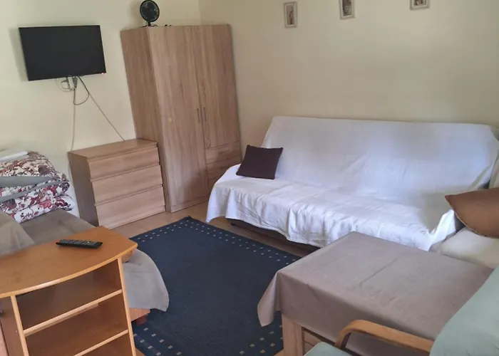 To Tu 山林小屋 鲁恰内尼达