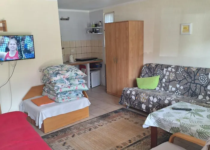 To Tu 山林小屋 鲁恰内尼达