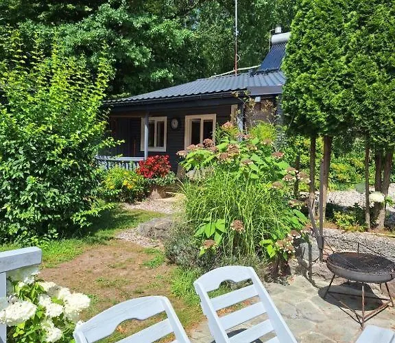 山林小屋 To Tu *